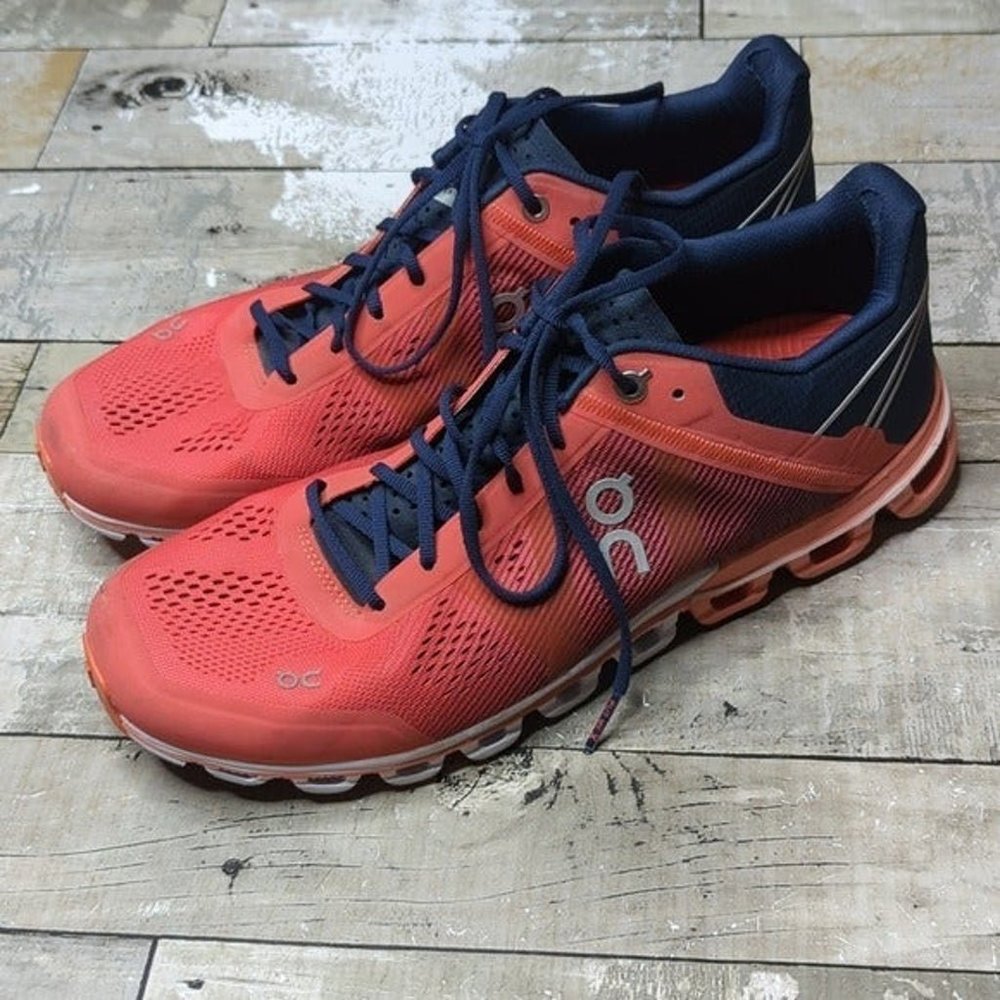 On cloud women's crimson navy running shoes